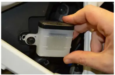 LeoVince-15302-Slip-On-Exhaust-FIG 5