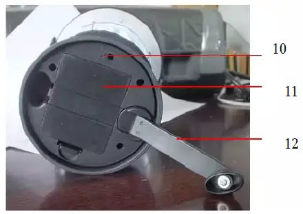 Pyle PSDNL22YL Portable Multifunctional Hand Crank Lantern-fig-3