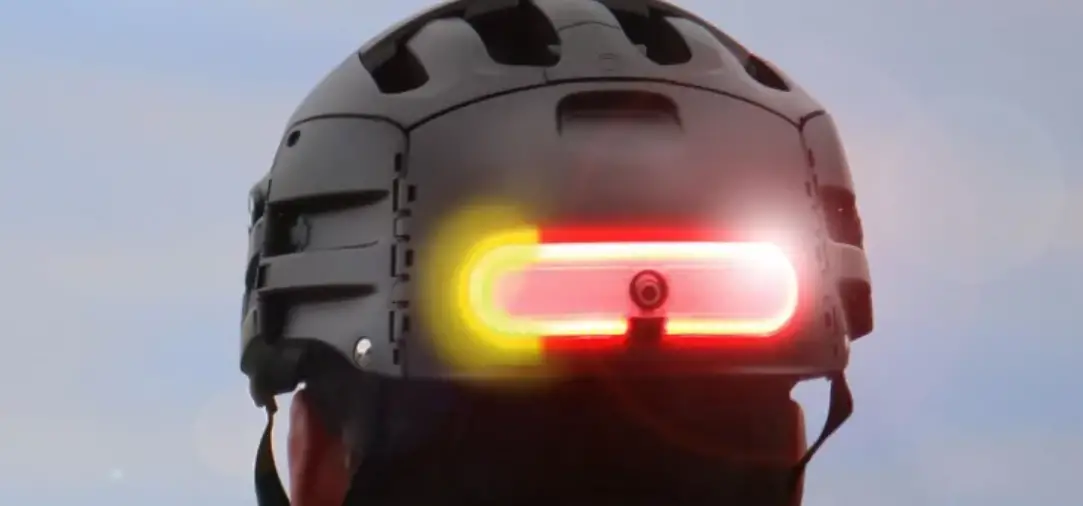 Overade Oxiturn Bike Light With Right And Left Turn Signals And Brake Owner's Manual