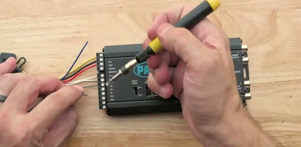 L O C Pro Advanced Lphgm52 Lph Harness Instruction Manual L O C Pro Advanced Lphgm52 Lph Harness Instruction Manual