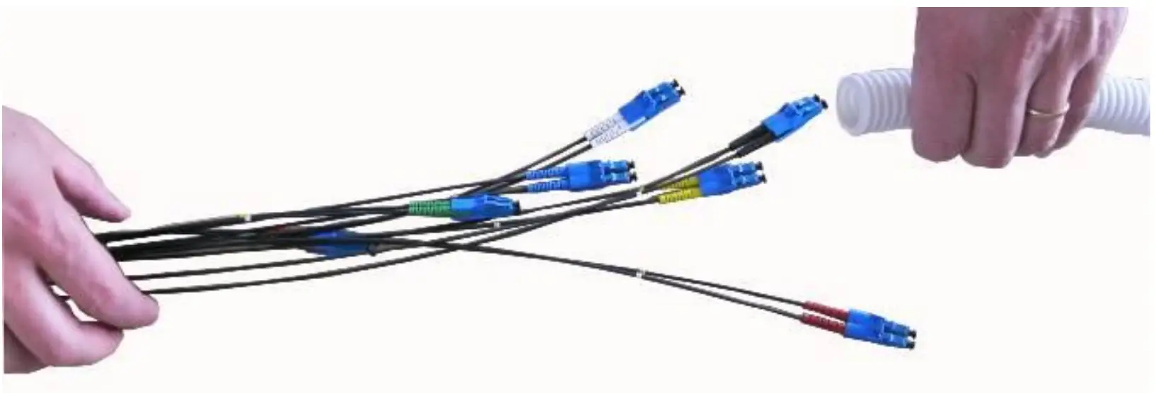 CONNECT FIBER OPTIC