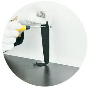 Seafuloy Nestfair W662S00002-1 Two Door Glass Display Cabinet with 4 Shelves - fig 1