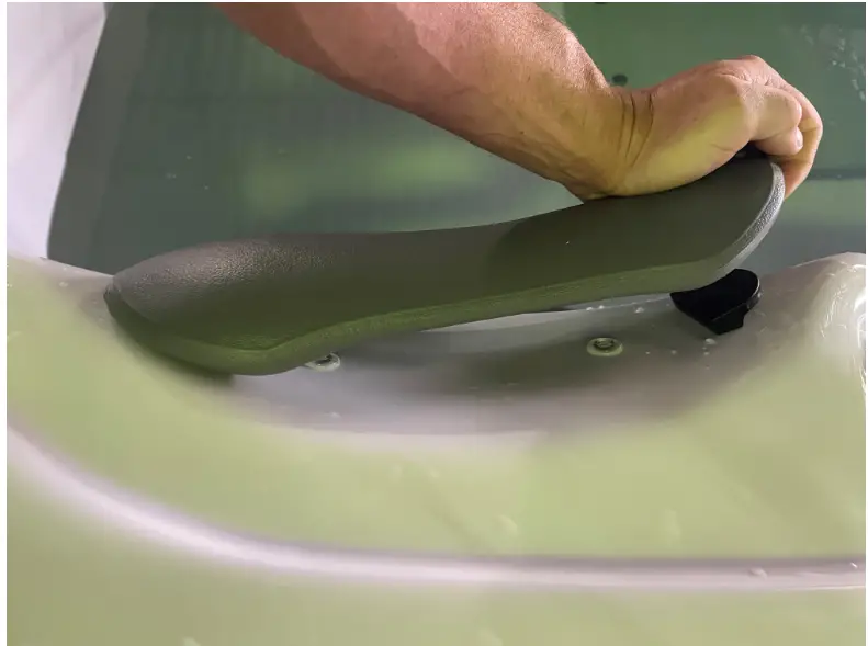 Luxury Spas Studio Series Bath Tubs - Pillow Care