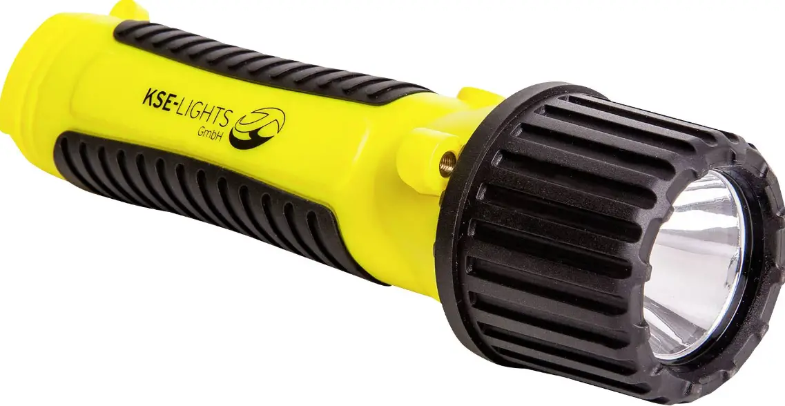KSE-LIGHTS-KS-8800-LED-Flashlight-product-image