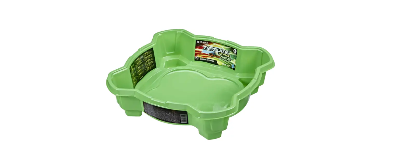 Hasbro F6782 Beyblade Burst Quad Strike Beystadium Instruction Manual