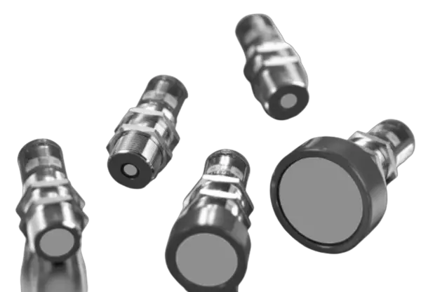 microsonic crm+ Ultrasonic Sensors with Two Switching Outputs