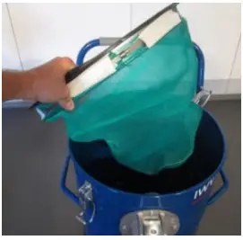 Replacing the filters