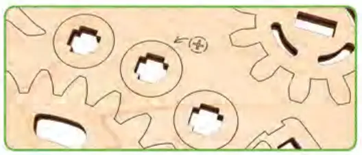 UGEARS-4820184121768-Tracked-Off-Road-Vehicle-fig-4