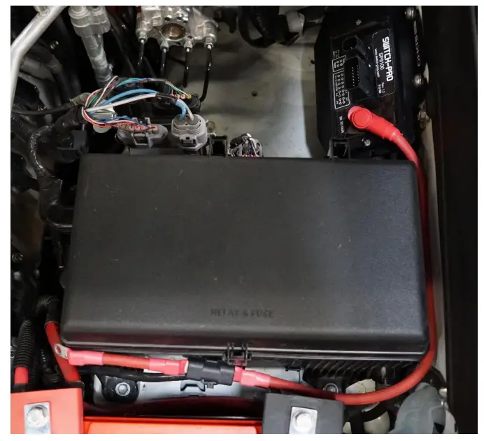 SDHQ 52 1142 200 A Switch Pros Power Module Mount  - Tighten down