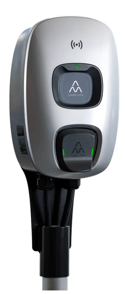 Charge Amps Pole Mount