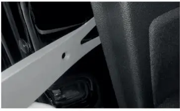 DLS CRUISE CRPP-2.6CX 2 Way Coaxial Speaker User Manual - Be careful when removing the panels and lids