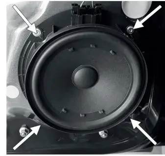 DLS CRUISE CRPP-2.6CX 2 Way Coaxial Speaker User Manual - The door speakers are fixed with rivets