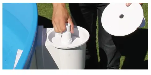 MV-1533-01-2022 Pool Skimmer 2