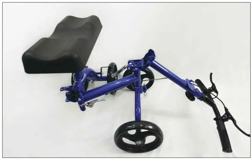 TO FOLD FOR STORAGE OR TRAVEL