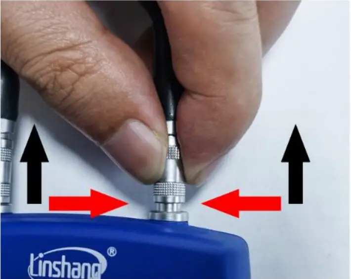 Pinch And Pull Aviation Plug