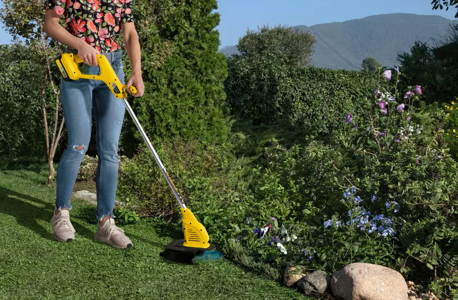 Karcher Ltr 18-25 Cordless Grass Trimmer Instruction Manual Karcher Ltr 18-25 Cordless Grass Trimmer Instruction Manual