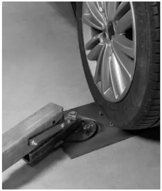 GYS Draw Aligner Pro Pulling Bracket - APPLICATION 3