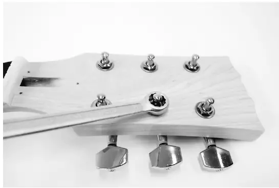 Harley-Benton-255975-DC-Style-Electric-Guitar-Kit-fig- (4)