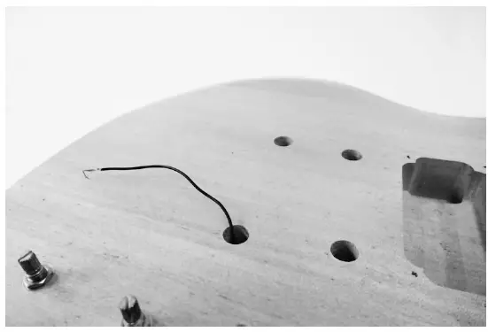 Harley-Benton-255975-DC-Style-Electric-Guitar-Kit-fig- (8)