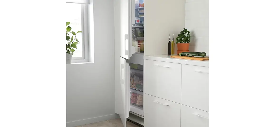 Ikea Råkall Integrated Refrigerator Instruction Manual