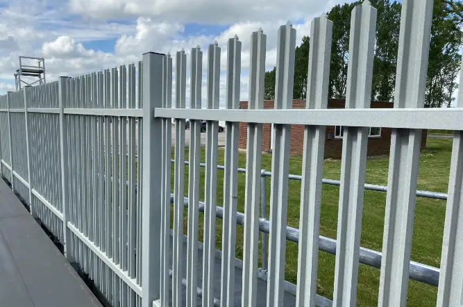 Cooper-Lighting-Solutions-IB525012EN-PFS-Perimeter-Fence-Shield-PRODUCT