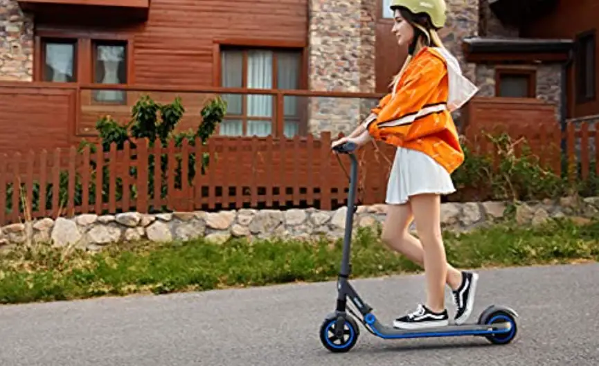Navig 8 R Nav-escotkid Kids Electric Scooter User Manual
