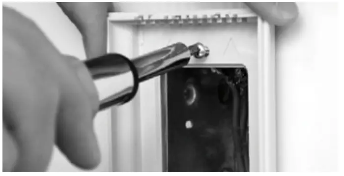 STELPRO-STE241-Low-Voltage-Electronic-Thermostat-fig-2