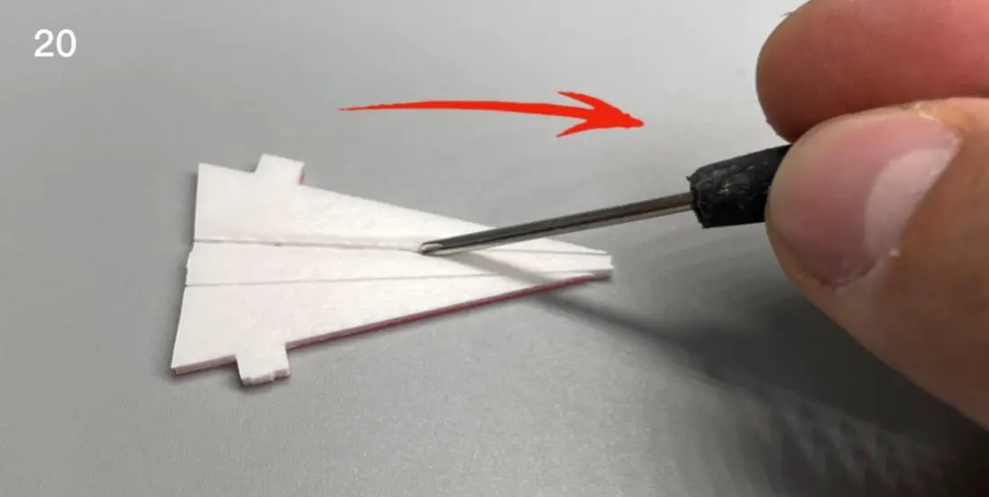 Macchi M 33 Micro Scale 4CH 400mm RC Airplane Kit - screwdriver