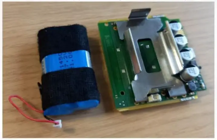 iTrack Caravan Angel CT1 GPS Tracker Battery Replacement - holder