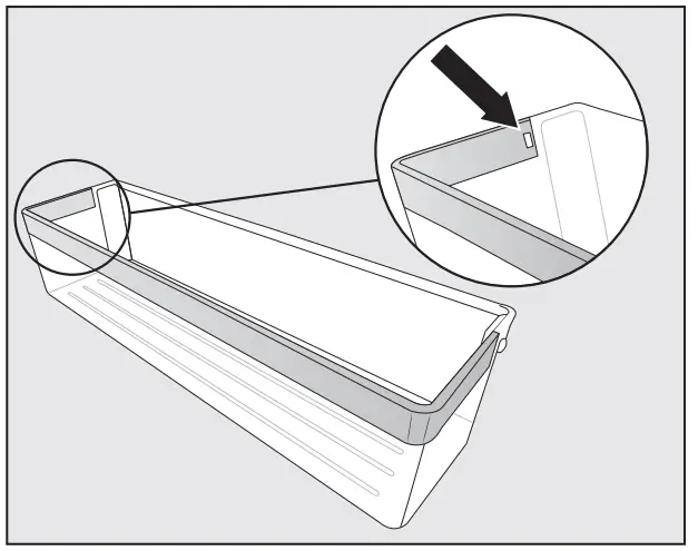 Miele 11 930 740 Bottom Mount Unit - Making ice cubes2