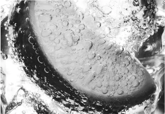 SAMSUNG TMF RT5000K Refrigerator top