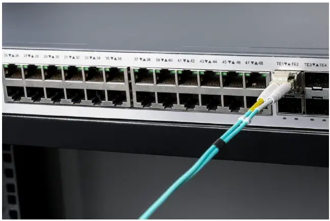 QSFPTEK-S5300-48T4X-48-Port-Gigabit-Ethernet-L3-Switch-8