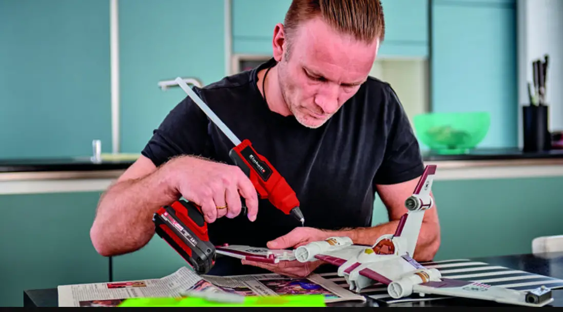 Einhell Te-cg 18 Li Cordless Hot Glue Gun Instruction Manual Einhell Te-cg 18 Li Cordless Hot Glue Gun Instruction Manual