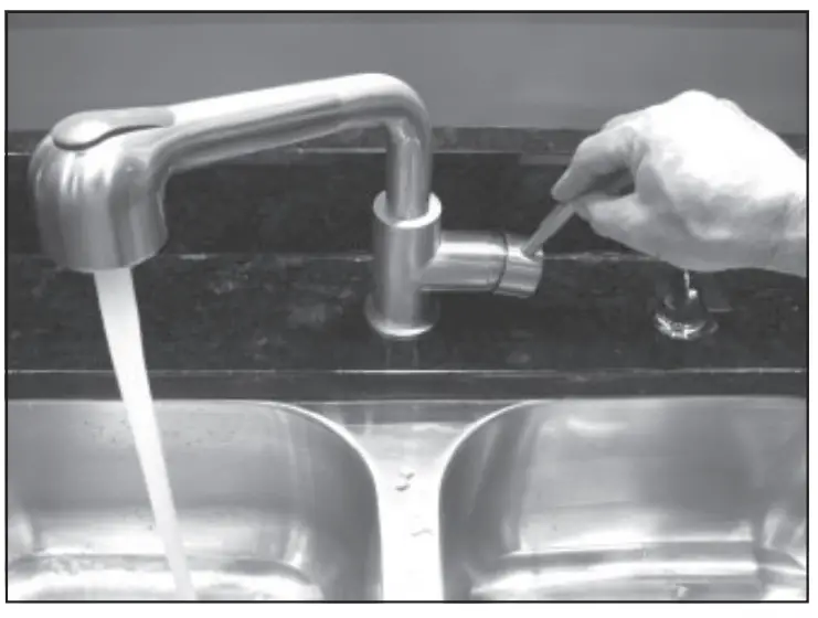 Unbranded 100354544 Residential Electronic Thermostat Electric Water Heater - wires