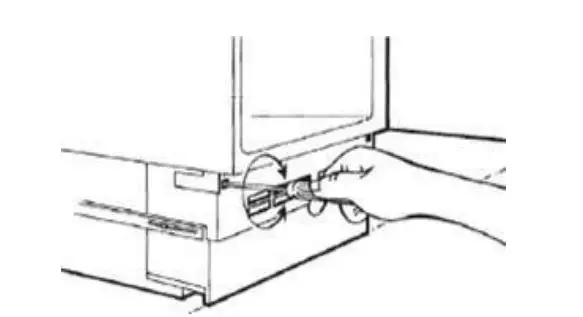 CANDY-HBRUP-160-NK-N-Built-Under-Larder-Fridge (10)