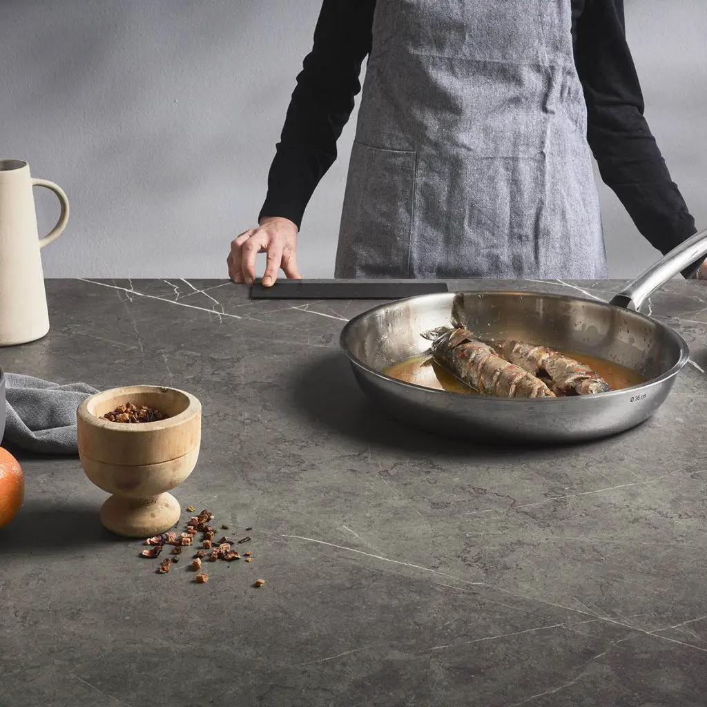 INVISACOOK-5-Ring-Cooktop-PRODUCT