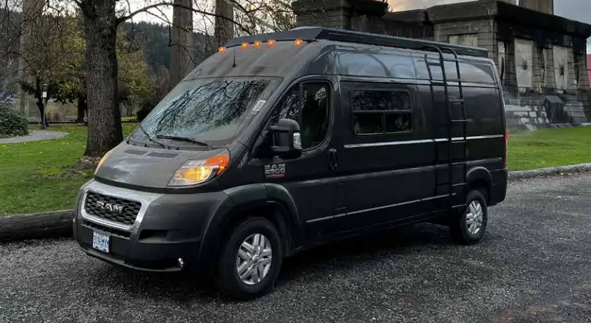 FVCO PM0102B 159 HR Low Pro Roof Rack A0