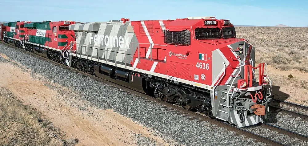 SCALE TRAINS Rivet Counter ES44 Locomotive - Rivet 1.