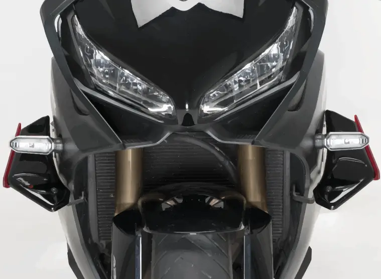 Puig-CBR650R-Downforce-Spoilers-fig-1