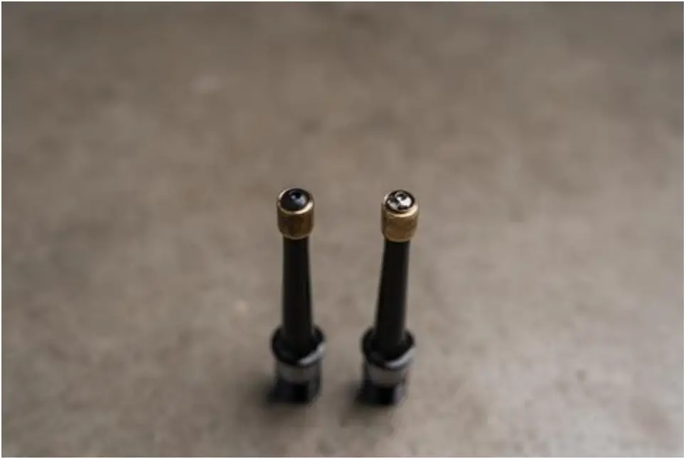 OneUp Components Aluminum Flat Pedals - REMOVING BUSHING