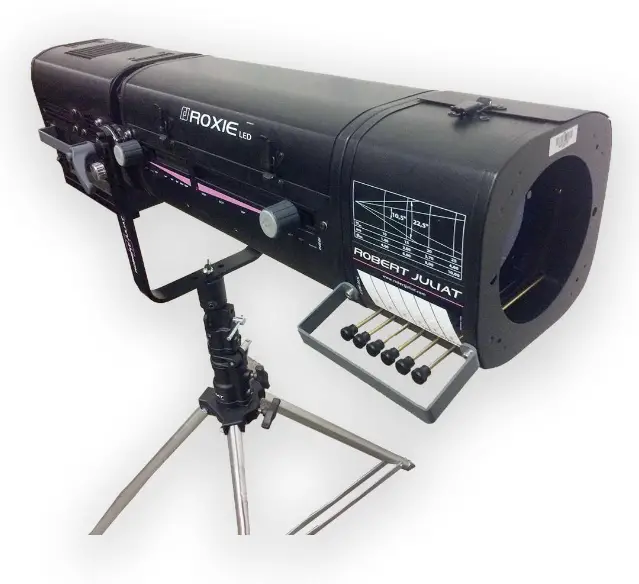 ROBERT JULIAT 1166 300W LED Followspot-PRODUCT