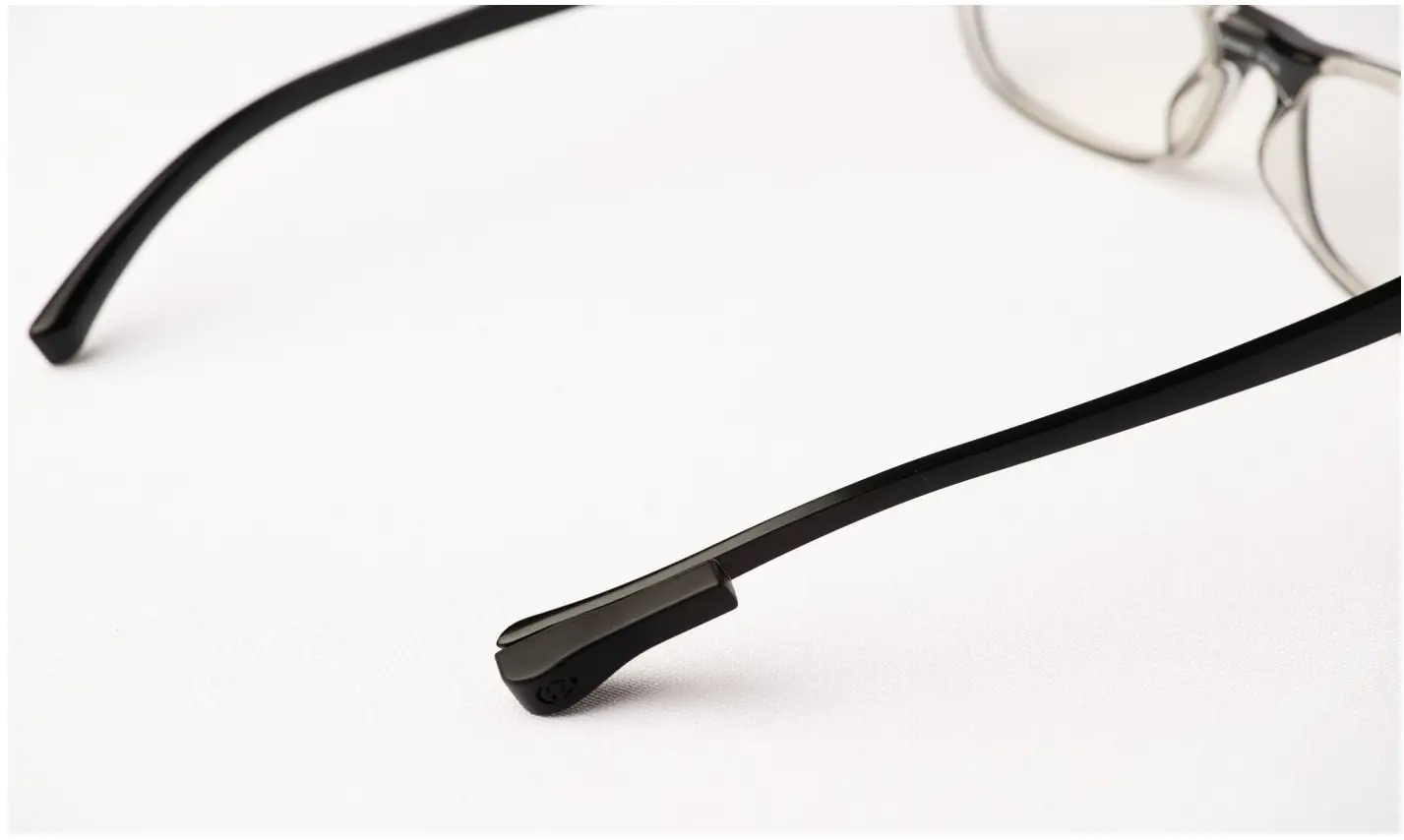 Charging your setting before setting it up