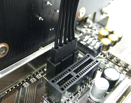 GIGABYTE-GC-TITAN-RIDGE-2.0-Motherboard-12