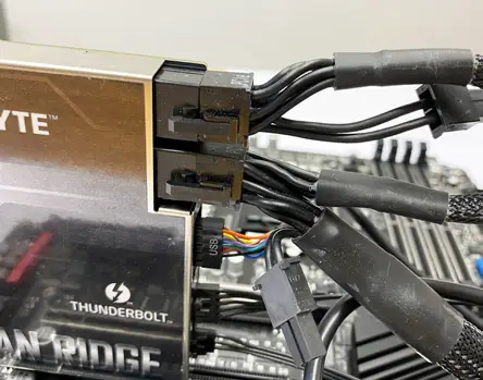 GIGABYTE-GC-TITAN-RIDGE-2.0-Motherboard-15